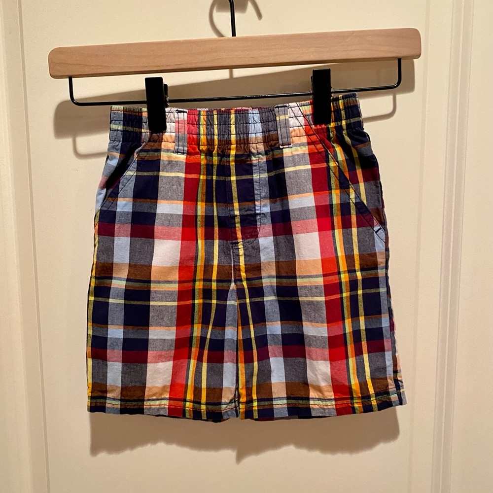 Boys Garanimals Shorts Size 3T